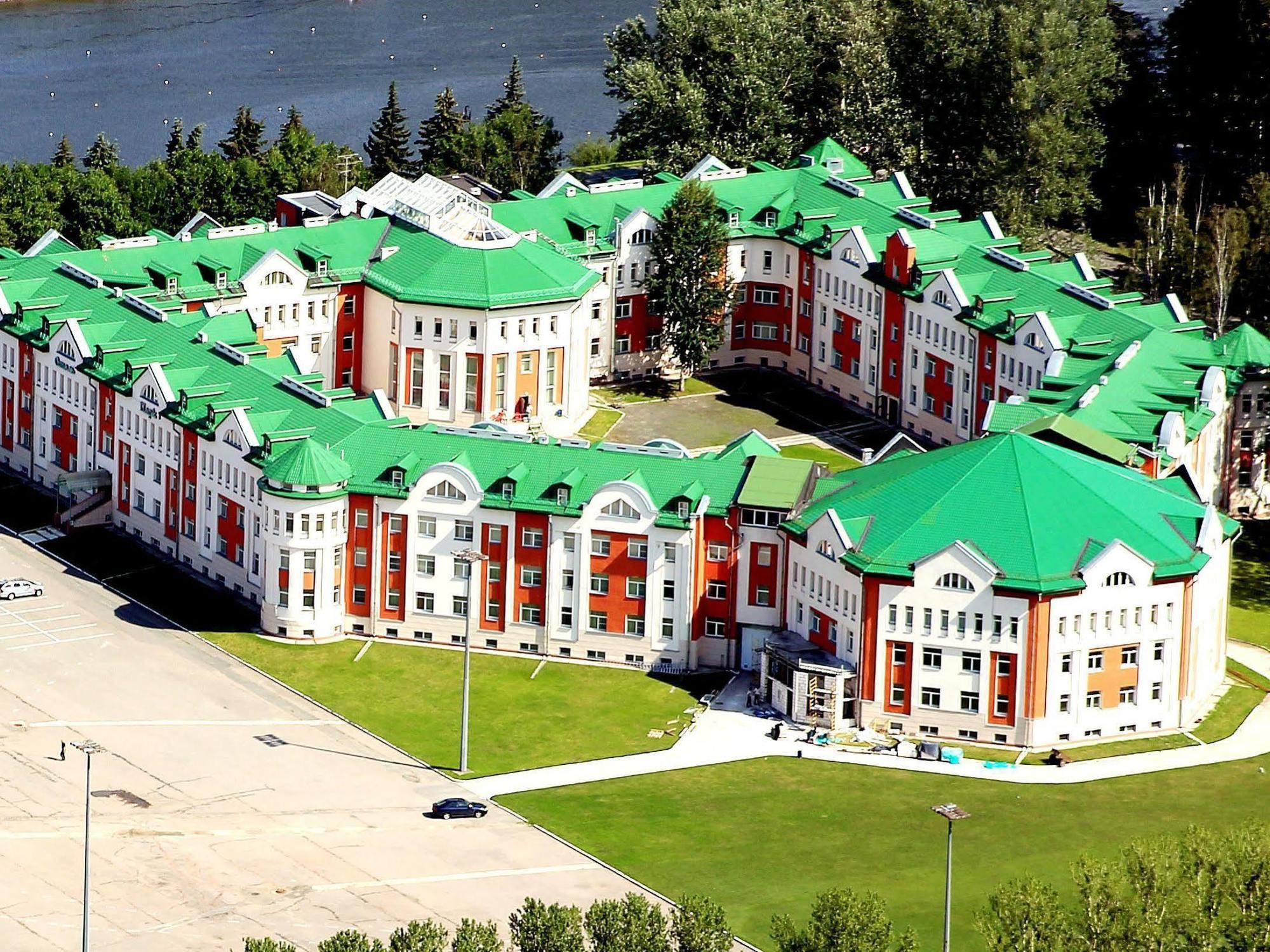 Hotel Park Krestovskiy St. Petersburg Eksteriør bilde